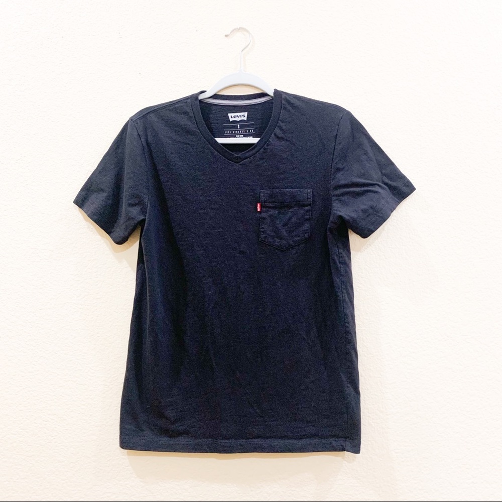 Levi’s black v-neck short sleeved shirt, Size S